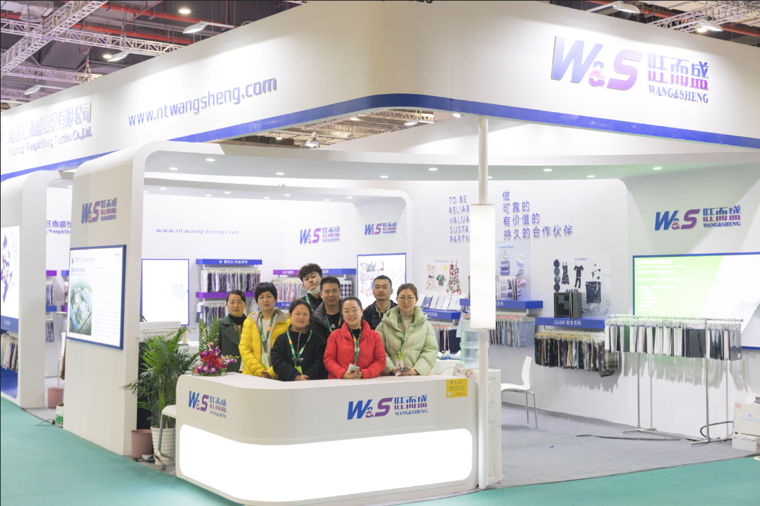 Nantong Wang&Sheng은 Shanghai Texworld에 참석합니다.